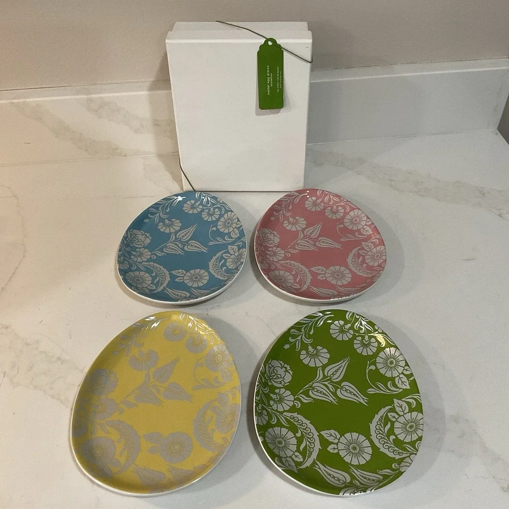 4 Pottery Barn Easter Plates 8